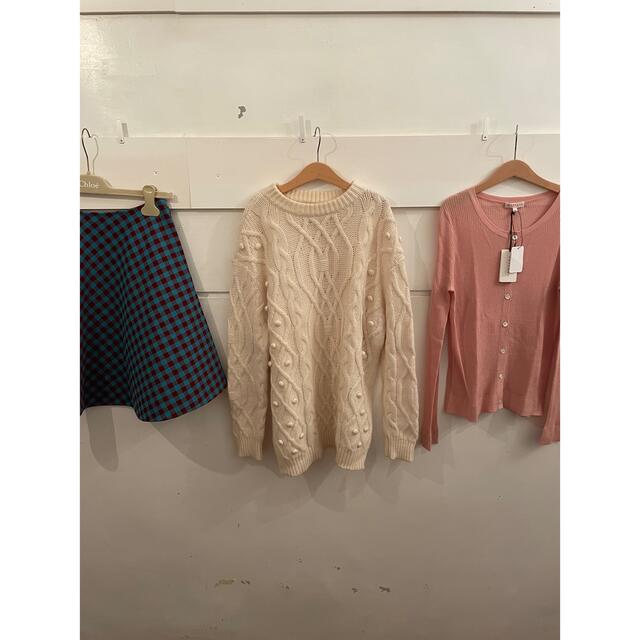 DEMYLEE knit.