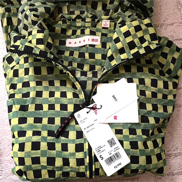 新品未使用　MARNI ポケッタブルパーカー3XL