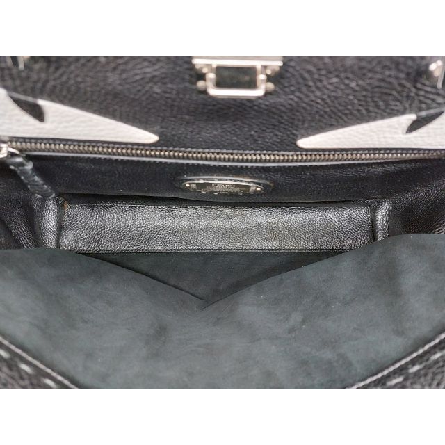 レザー】 FENDI - 極美品!FENDIピーカブーセレリア モンスター