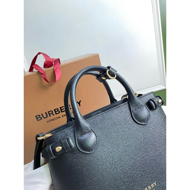 極美品✨Burberry バナーバッグ 2way ノバチェック 黒 付属品有り