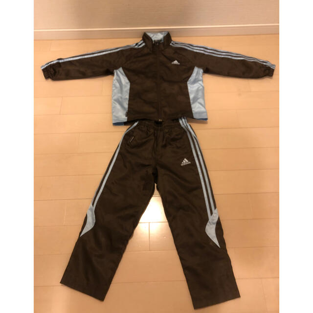 adidas(アディダス)の子供用　アディダス　ジャージ上下120㎝ キッズ/ベビー/マタニティのキッズ服男の子用(90cm~)(その他)の商品写真