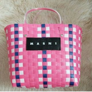 マルニ(Marni)の★マルニ　フラワーカフェ　カゴバッグ　ピンク　訳あり　断捨離整理品(かごバッグ/ストローバッグ)