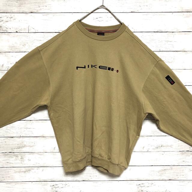 NIKE ナイキ 希少カラーベージュ L 刺繍ロゴ スウェット NIKE ナイキ 希少カラーベージュ L 刺繍ロゴ スウェット