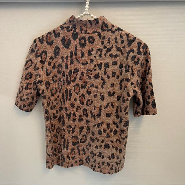 Bershka(ベルシュカ)の新品　レオパード　ふわふわシャツ レディースのトップス(Tシャツ(半袖/袖なし))の商品写真