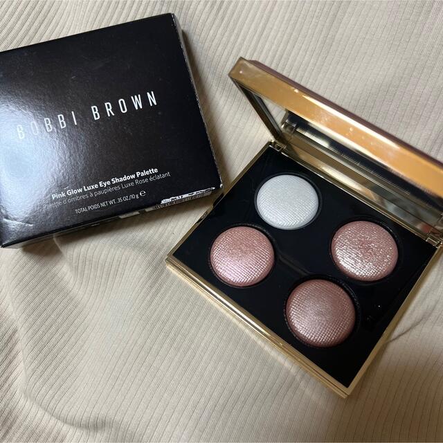 BOBBI BROWN(ボビイブラウン)のBOBBI BROWN ピンクグロウリュクスアイシャドウパレット コスメ/美容のベースメイク/化粧品(アイシャドウ)の商品写真