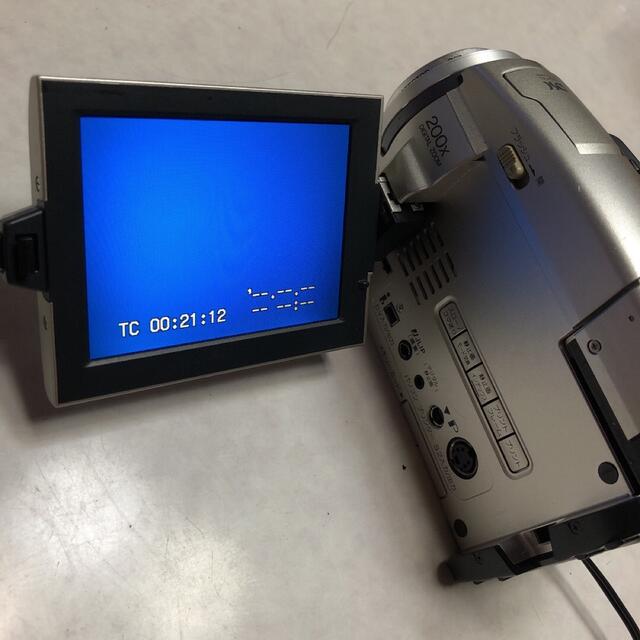 Victor(ビクター)の動作品　Victor  miniDV ビデオカメラ　GR-DLV700  ② スマホ/家電/カメラのカメラ(ビデオカメラ)の商品写真