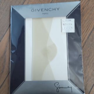 ジバンシィ(GIVENCHY)のGIVENCHY　ストッキング　グレージュ(タイツ/ストッキング)