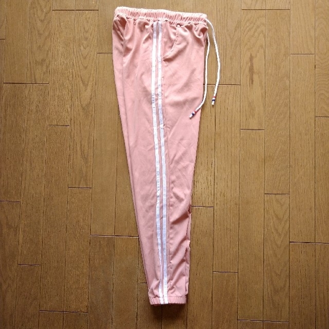 ジャージ　ジョガーパンツ　ピンク　Sサイズ　ジャージズボン レディースのパンツ(その他)の商品写真