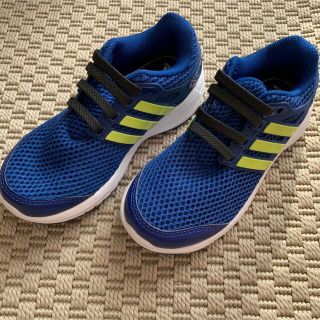 アディダス(adidas)のadidas キッズスニーカー　17㎝(スニーカー)