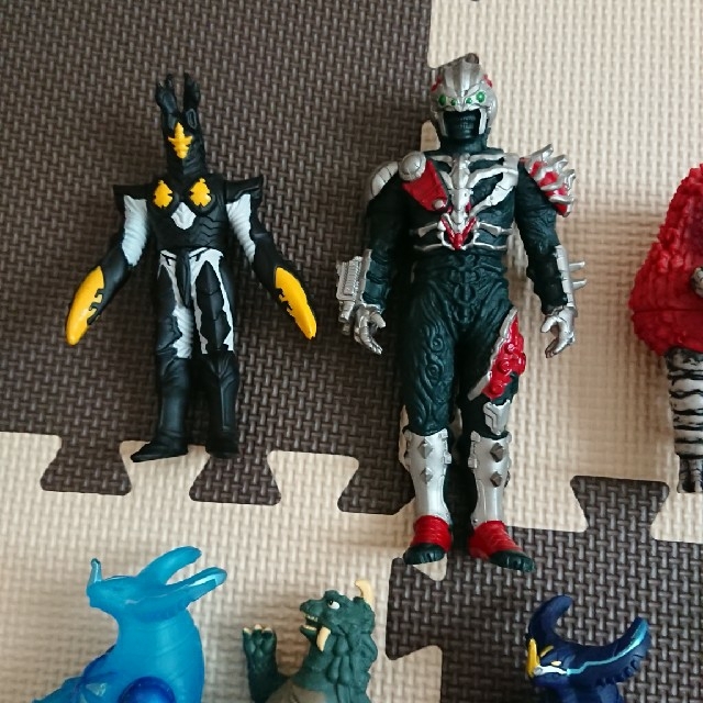 ウルトラマン 怪獣 フィギュア エンタメ/ホビーのフィギュア(特撮)の商品写真