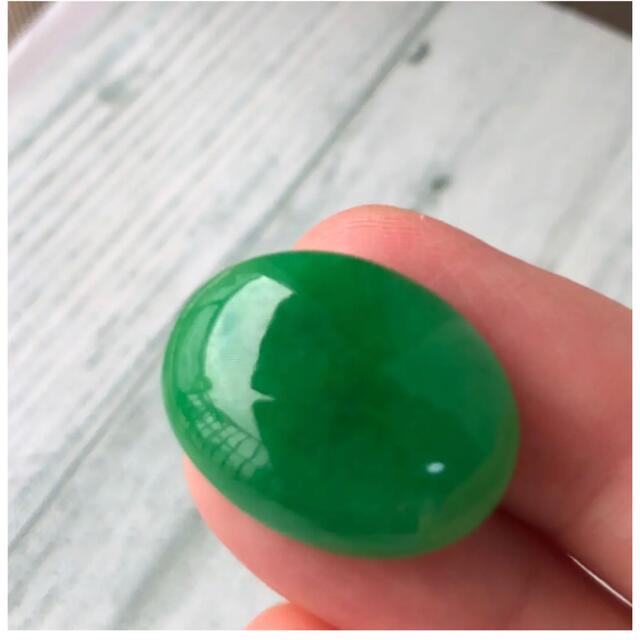 大粒 天然石 翡翠ヒスイルース 約18.45ct オーバル カボション