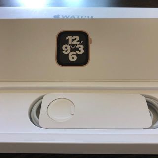 アップルウォッチ(Apple Watch)のApple 純正　Apple Watch充電器(その他)