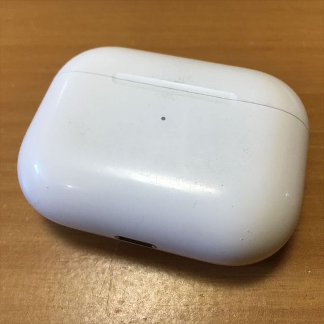 Apple - B1) 傷あり特価品! 純正 AirPods Pro用 充電ケース A2190