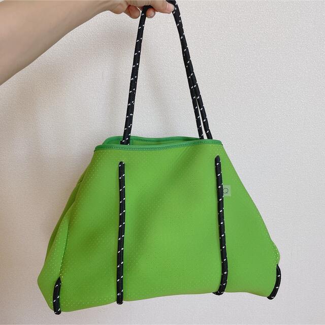 未使用♪q bag / Lサイズ ライムグリーン レディースのバッグ(トートバッグ)の商品写真