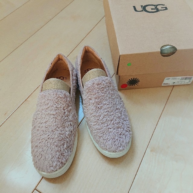 UGG スニーカー レディース ピンク (箱あり)