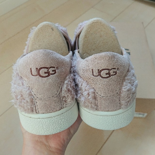 UGG(アグ)のUGG スニーカー レディース ピンク (箱あり) レディースの靴/シューズ(スニーカー)の商品写真