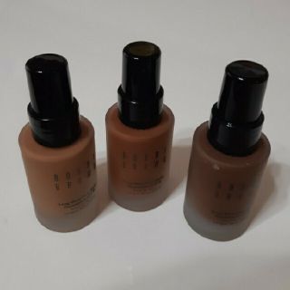 ボビイブラウン(BOBBI BROWN)のBobbyBrown　ボビイブラウン ファンデーション　リキッドファンデーション(ファンデーション)