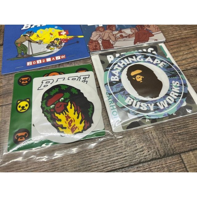 A BATHING APE(アベイシングエイプ)の※専用 G① 新品 エイプ 3D ワッペン ステッカー ＆ クッション セット メンズのファッション小物(その他)の商品写真