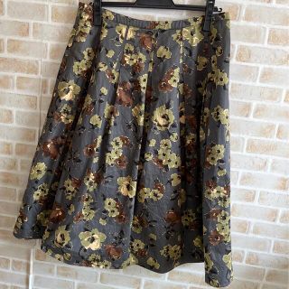 ローラアシュレイ(LAURA ASHLEY)のローラアシュレイ１３号　花柄スカート(ロングスカート)