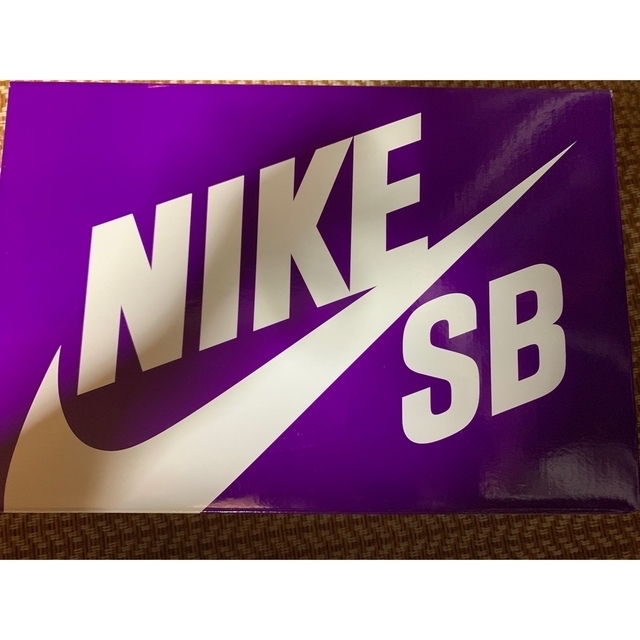 Supreme × Nike SB Blazer Mid "Black"