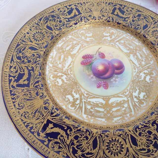 Royal Worcester(ロイヤルウースター)のロイヤルウースター　ペインテッドフルーツ　飾皿 インテリア/住まい/日用品のキッチン/食器(食器)の商品写真