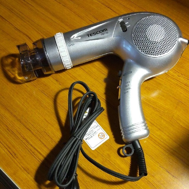 新品未使用 マイナスイオン ヘアドライヤー TESCOM 潤いのある、艶髪に ...