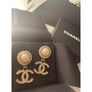 シャネル 新作 ピアス(ゴールド/金色系)の通販 62点 | CHANELの シャネル 新作 ピアス(ゴールド/金色系)の通販 62点 | CHANELの