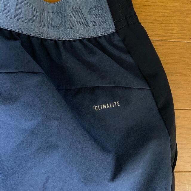 adidas(アディダス)のケムさん専用adidas キッズ　150 ズボン キッズ/ベビー/マタニティのキッズ服男の子用(90cm~)(パンツ/スパッツ)の商品写真