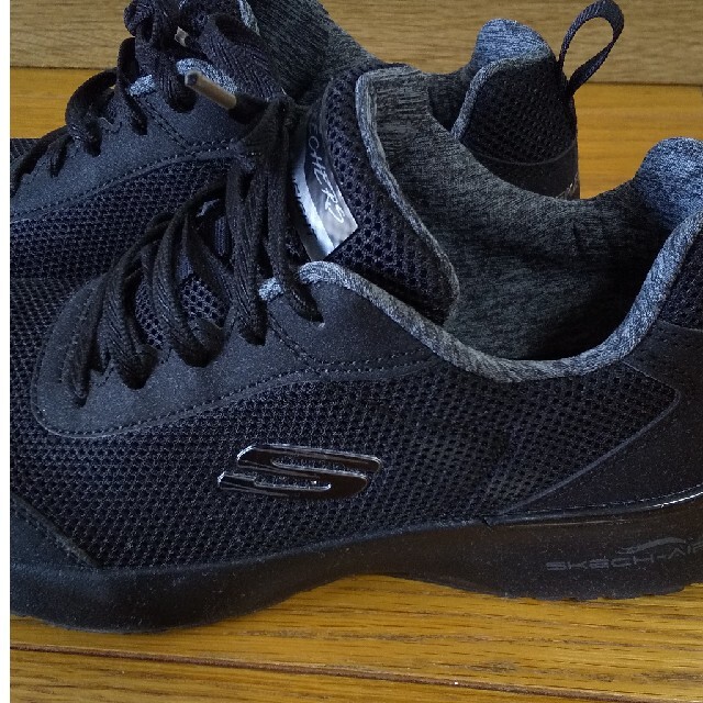 SKECHERS(スケッチャーズ)のSKECHERSスニーカー黒23.5 レディースの靴/シューズ(スニーカー)の商品写真