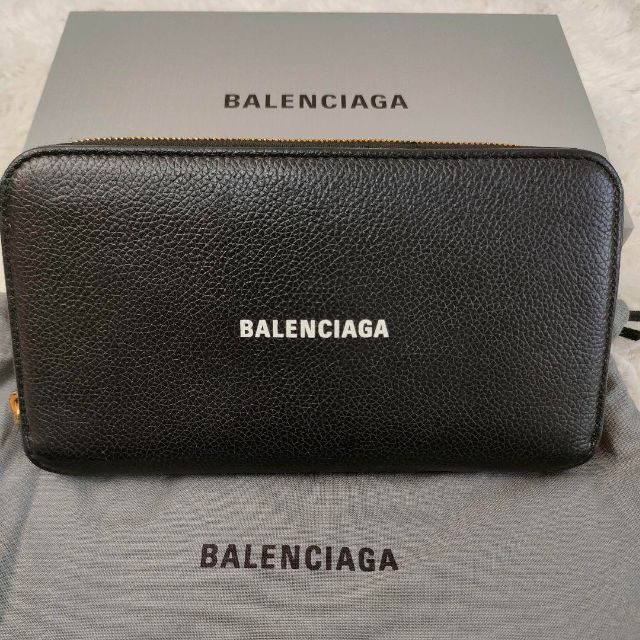 Balenciaga - 美品 BALENCIAGA バレンシアガ エブリデイ ラウンド