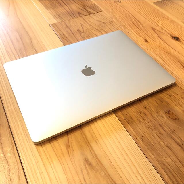 MacBook pro 15インチ 2017 上位モデル！ 商品の状態 ホット販売