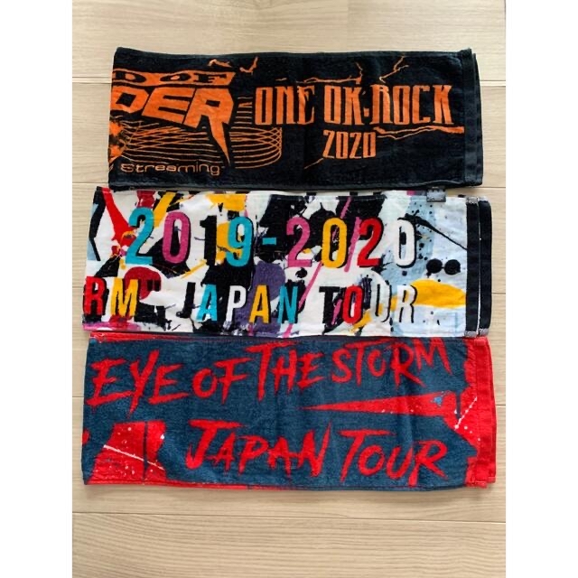 ONE OK ROCK(ワンオクロック)のONE OK ROCKグッズまとめ売り エンタメ/ホビーのタレントグッズ(ミュージシャン)の商品写真