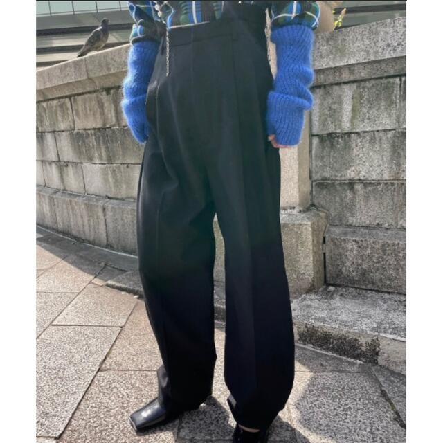 Ameri VINTAGE(アメリヴィンテージ)の【Ameri VINTAGE】PEARL SUSPENDER PANTS レディースのパンツ(サロペット/オーバーオール)の商品写真