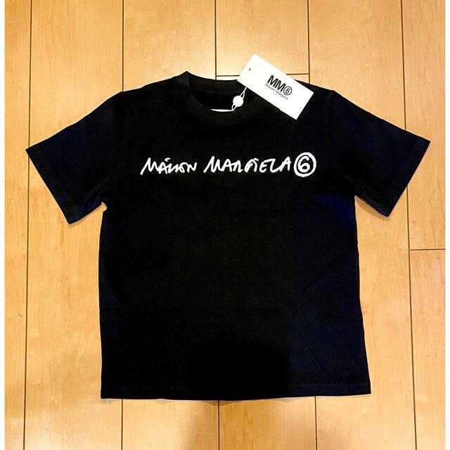 MM6(エムエムシックス)の新品☆MM6 マルジェラ　キッズ　Tシャツ キッズ/ベビー/マタニティのキッズ服男の子用(90cm~)(Tシャツ/カットソー)の商品写真