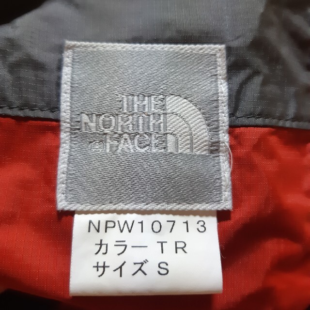 THE NORTH FACE(ザノースフェイス)のTHE NORTH FACE　レインウェア上下　美品 スポーツ/アウトドアのアウトドア(登山用品)の商品写真