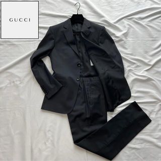 グッチ メンズスーツの通販 200点以上 | Gucciのメンズを買うならラクマ
