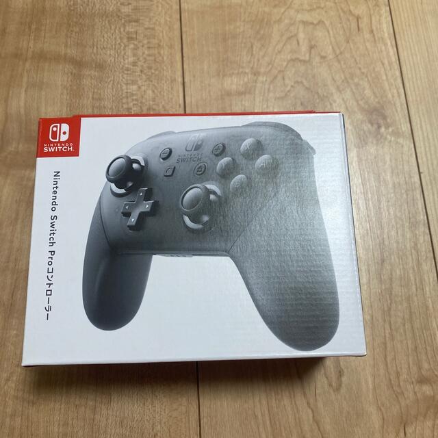 通常版色Nintendo Switch Proコントローラー  プロコン