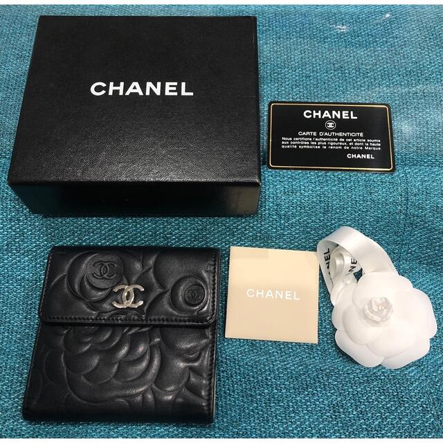 【お値下げ中】CHANEL二つ折り財布