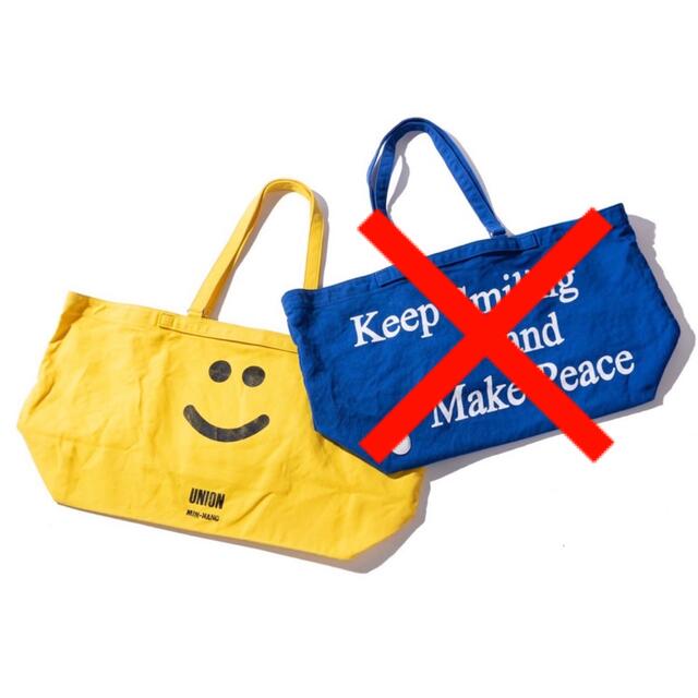 MNION SMILE BIG TOTE BAG YELLOWバッグ