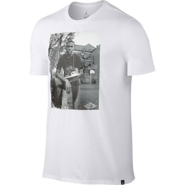 NIKE(ナイキ)の新品 XLサイズ JORDAN  NIKE ナイキ　フォトTシャツ ホワイト メンズのトップス(Tシャツ/カットソー(半袖/袖なし))の商品写真