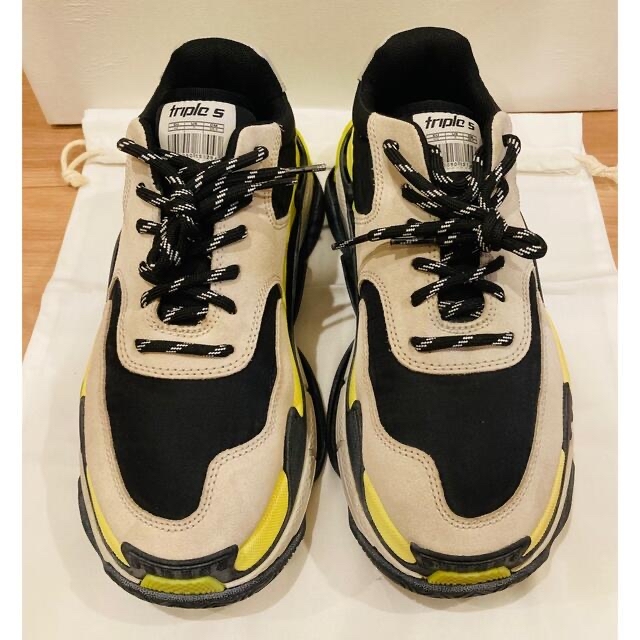 Balenciaga(バレンシアガ)の7272様専用　★箱・袋付き★BALENCIAGA Triple S スニーカー メンズの靴/シューズ(スニーカー)の商品写真