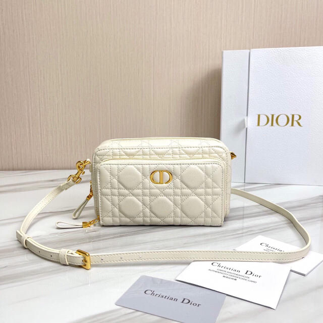 Dior ショルダーバッグ キルティング 当店の記念日 www.toyotec.com
