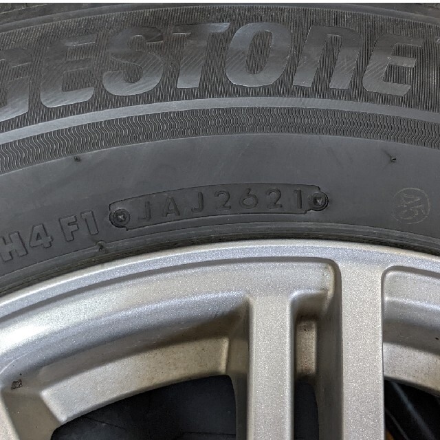 BRIDGESTONE(ブリヂストン)の2021年 ブリザック VRX3 215/60R16 アルミホイールセット 自動車/バイクの自動車(タイヤ・ホイールセット)の商品写真