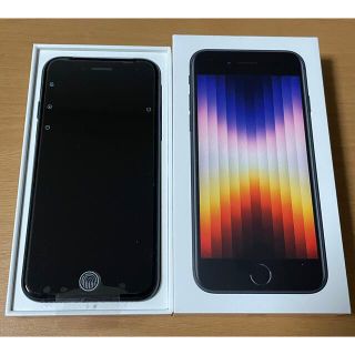 アイフォーン(iPhone)のアップル iPhoneSE 第3世代 64GB ミッドナイト au(スマートフォン本体)