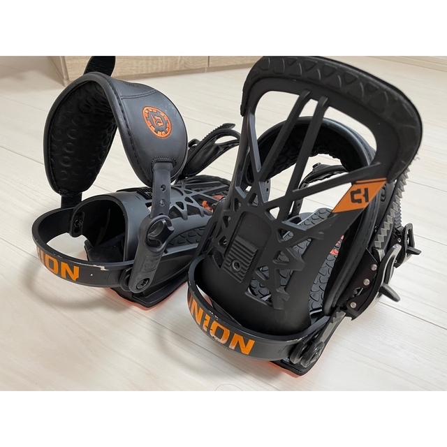 BURTON(バートン)の【美品!!】UNION ユニオン ビンディング (バインディング) スポーツ/アウトドアのスノーボード(バインディング)の商品写真