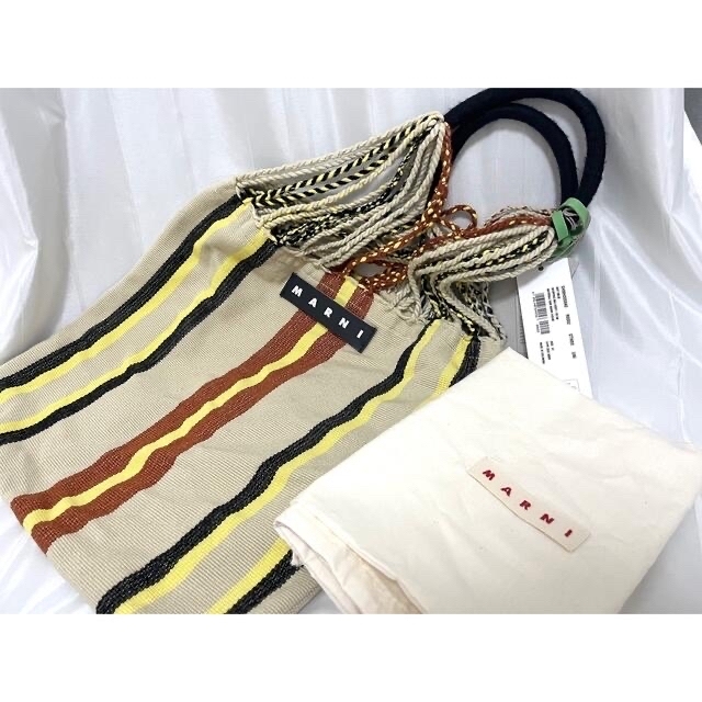 Marni(マルニ)のマルニ　ハンモックバッグ レディースのバッグ(ハンドバッグ)の商品写真