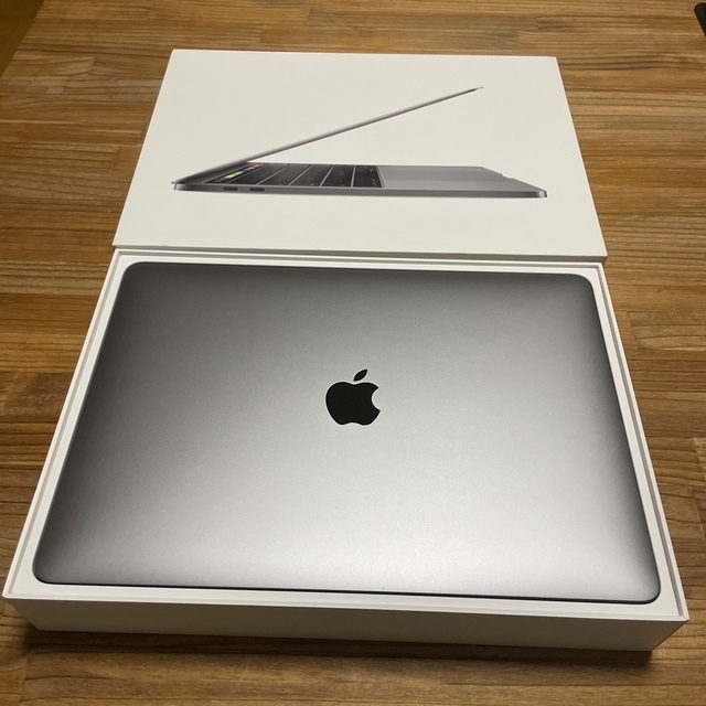 お得な情報満載 Apple - APPLE MacBook Pro MUHP2J/A ノートPC