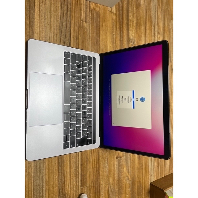 Apple(アップル)のAPPLE MacBook Pro MUHP2J/A スマホ/家電/カメラのPC/タブレット(ノートPC)の商品写真