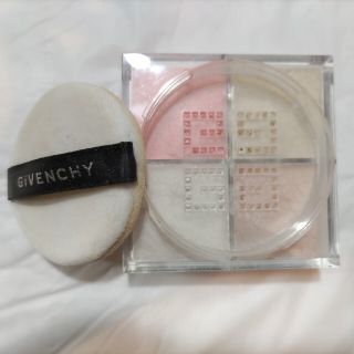 ジバンシィ(GIVENCHY)のひじき様専用«ジバンシイ»プリズム・リーブル（No7ローズ・ヴェイル）(フェイスパウダー)