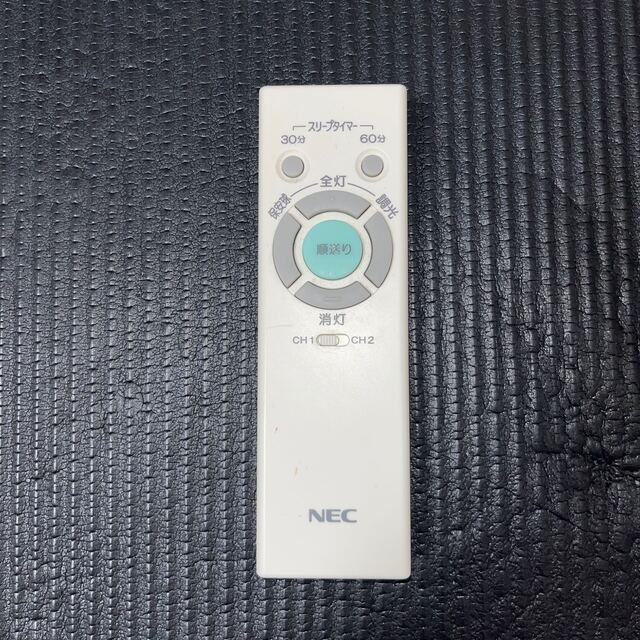 NEC(エヌイーシー)の照明リモコン　NEC RL52 インテリア/住まい/日用品のライト/照明/LED(天井照明)の商品写真
